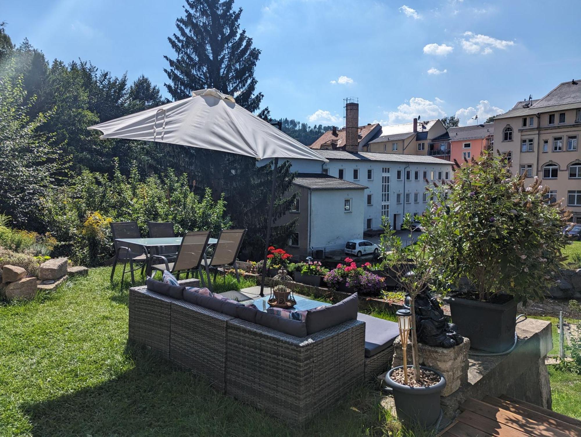 F1 - Urlaubsmagie - Helle Wohnung Mit Sauna & Pool & Whirlpool Зебниц Экстерьер фото