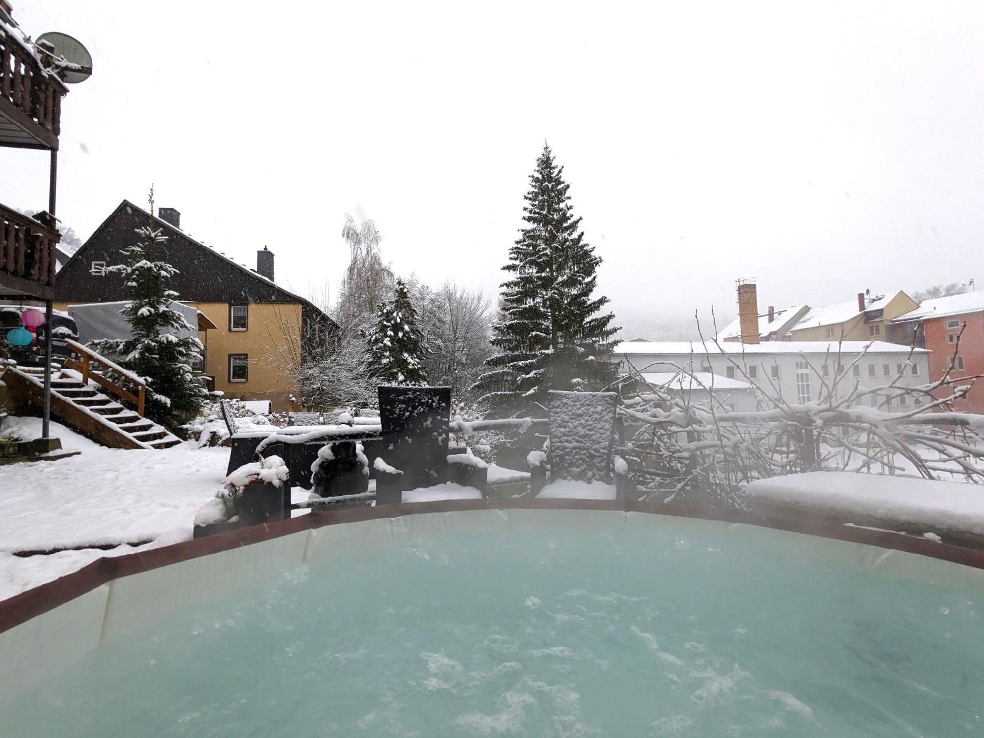 F1 - Urlaubsmagie - Helle Wohnung Mit Sauna & Pool & Whirlpool Зебниц Экстерьер фото